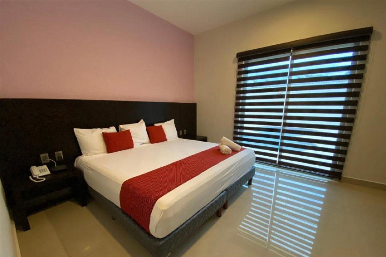 Hotel Ambra Playa del Carmen Esterno foto