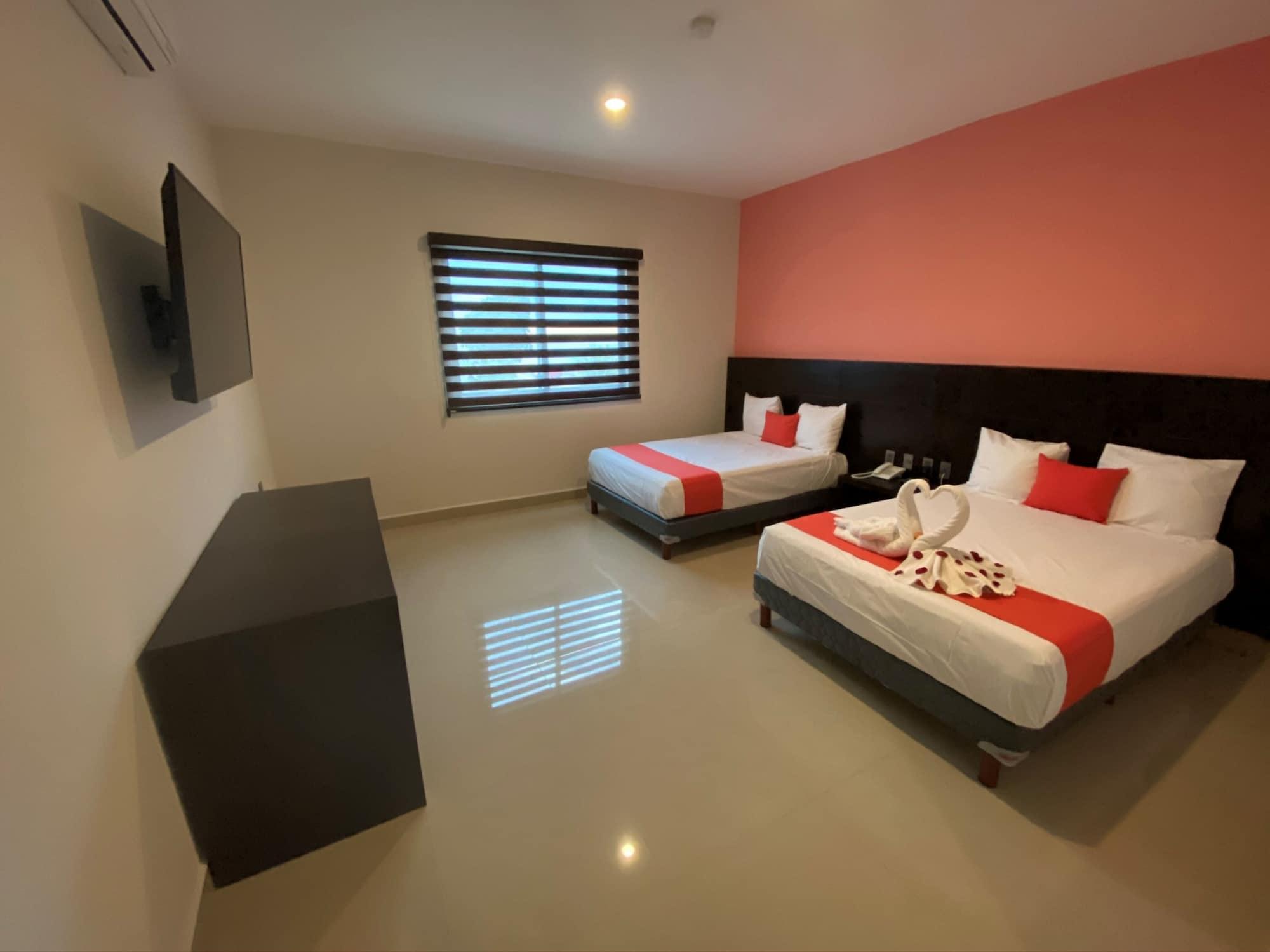 Hotel Ambra Playa del Carmen Esterno foto