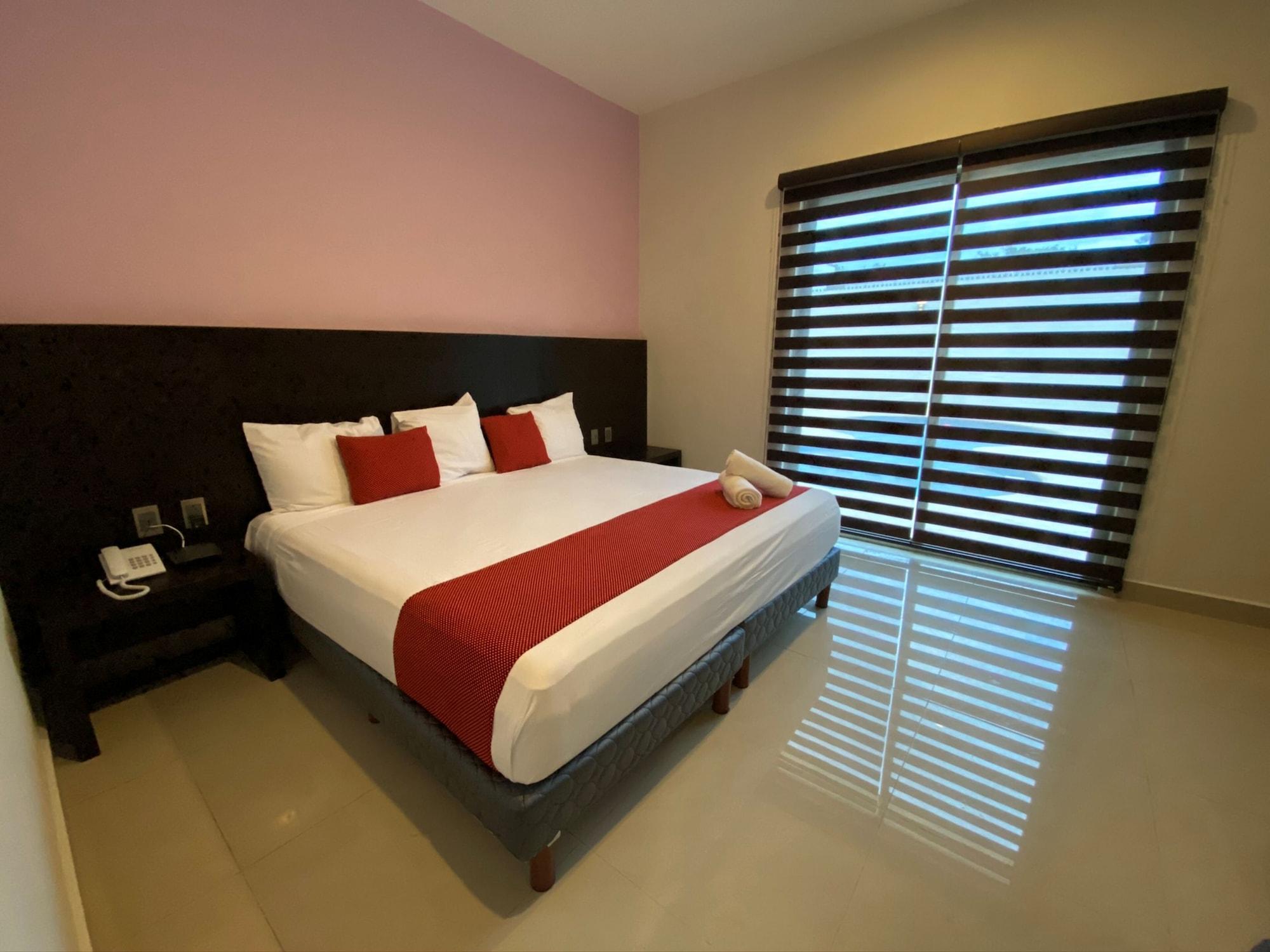 Hotel Ambra Playa del Carmen Esterno foto