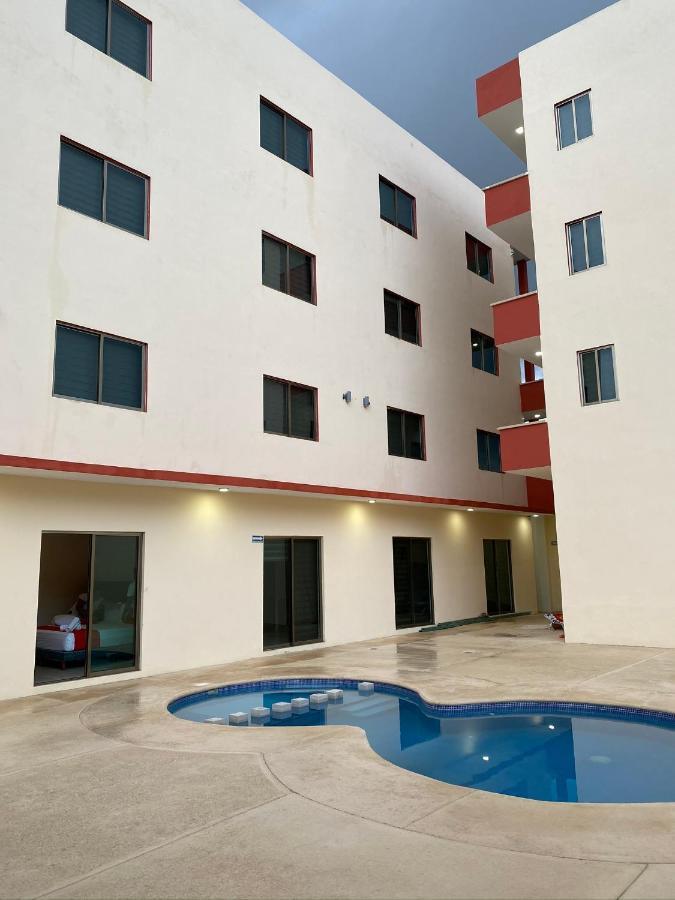 Hotel Ambra Playa del Carmen Esterno foto
