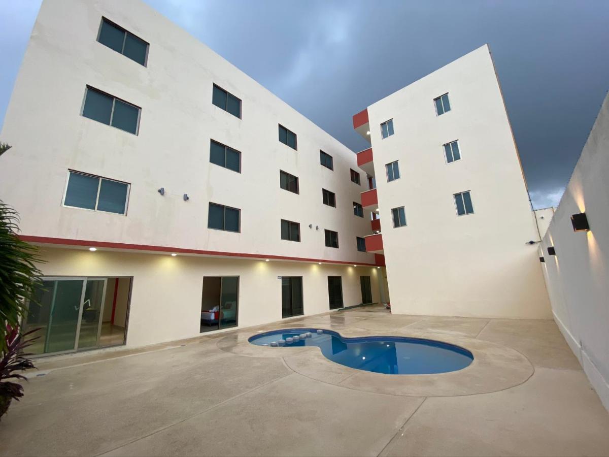 Hotel Ambra Playa del Carmen Esterno foto